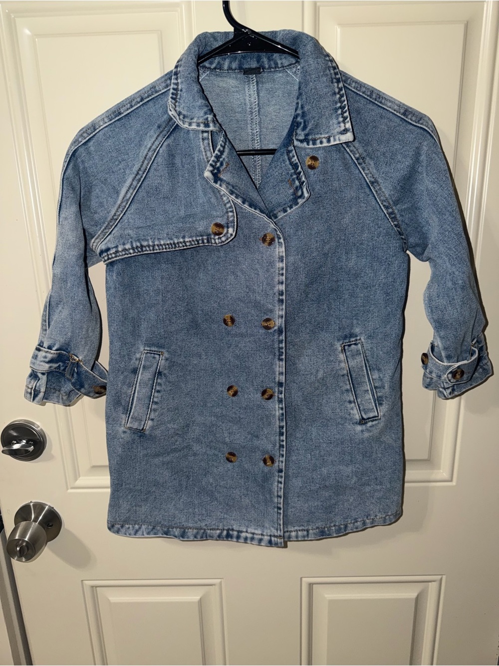 SHEIN Light Blue Double-Breasted Denim Jacket